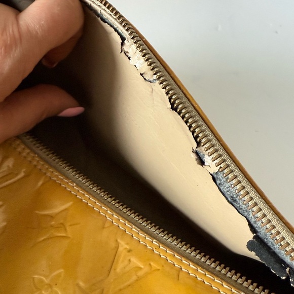 AUTHENTIC LOUIS VUITTON VERNIS BEDFORD HANDBAG #11453/ V10919 - Picture 15 of 17